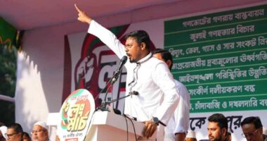৮ দফা পড়তে না পারলে সরকারকে শিক্ষিত করতে প্রস্তুত আছি: নাসীরুদ্দীন পাটওয়ারী