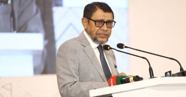 দেশের প্রতিটি উপজেলায় ১০টি কিডনি ডায়ালাইসিস মেশিন দেওয়া হবে: স্বাস্থ্যমন্ত্রী