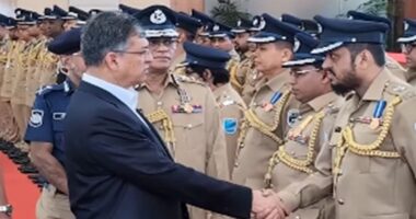 সাহস ও সেবায় অনন্য নজির স্থাপনে ৯২ জনকে দেওয়া হলো পুলিশ পদক