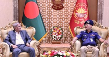 আইনশৃঙ্খলা রক্ষা ও অপরাধ দমনে পুলিশকে নিষ্ঠার সঙ্গে কাজ করার আহ্বান রাষ্ট্রপতির
