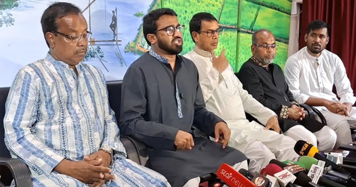 গাজী নজরুলকে পদত্যাগে বাধ্য করালে মরিয়মের দুনিয়া ছাড়া লাগত না: রাশেদ খাঁন