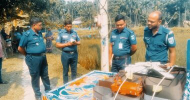 চিলাহাটিতে তিন ট্রান্সফরমারের যন্ত্রাংশ চুরি, পুকুরে মিলল বাকি অংশ