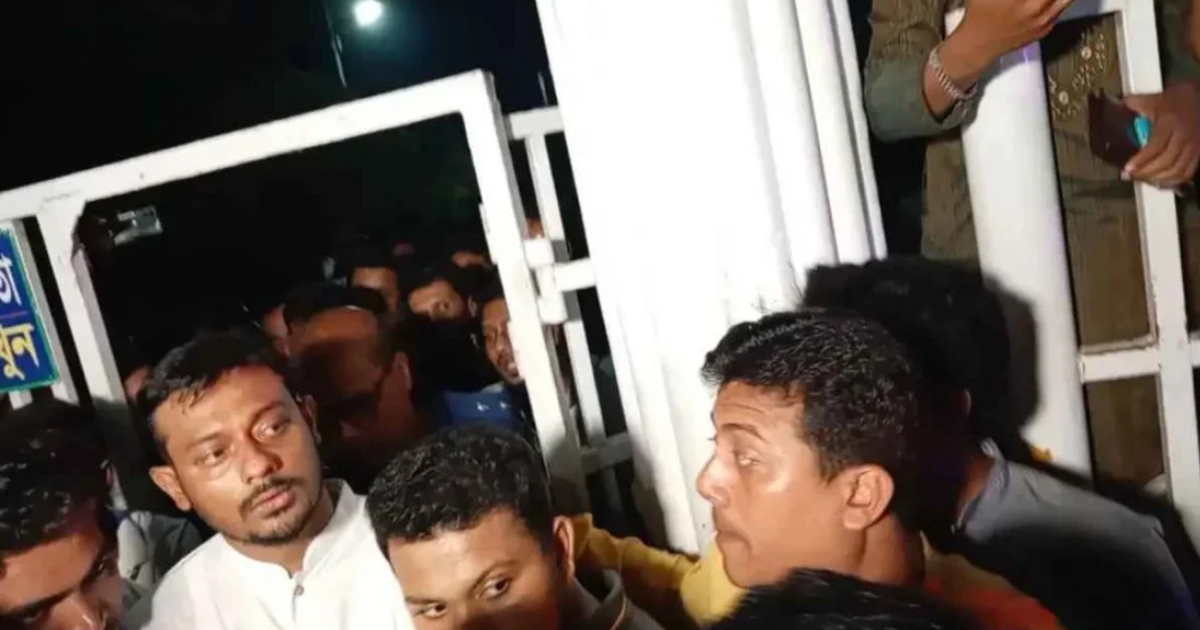 মামলা করতে গিয়ে থানায় অবরুদ্ধ হওয়ার দাবি এনসিপির