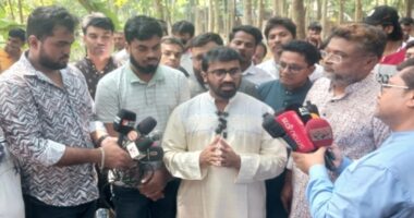দেশে ফেরা তো দূরের কথা, হাসিনার মরদেহ দাফন করার সাহস কারও নেই: রাশেদ খাঁন
