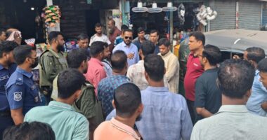 যানজট নিরসনে প্রশাসনের অভিযান