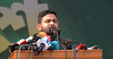জুলাই গণঅভ্যুত্থানের কথা শুনলেই একটি পক্ষের গা জ্বলে তারা মনে করে, ১৭ বছর পর লন্ডন থেকে ফিরিয়ে এনে জোর করে ক্ষমতায় বসিয়েছে: জাবের