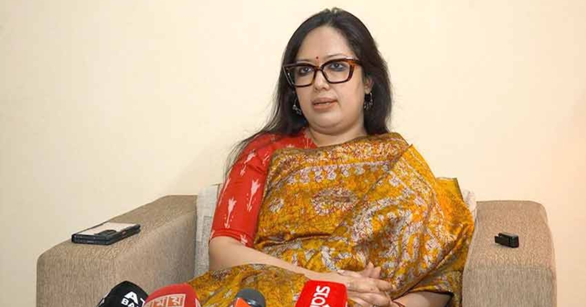 ‘এত বলি টুকু কই? টুকু তো আর আসে না’, বিদ্যুৎ সংকট নিয়ে রুমিন ফারহানার কটাক্ষ