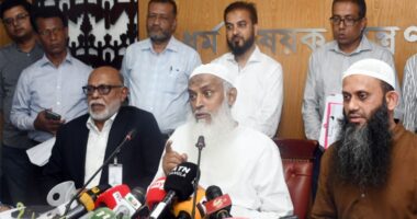 ‘কওমি আলেমদের জন্য যদি গায়ের রক্ত দিতে হয়, তবে রক্ত দেব, দ্বিধা করব না ইনশাআল্লাহ’: ধর্মমন্ত্রী