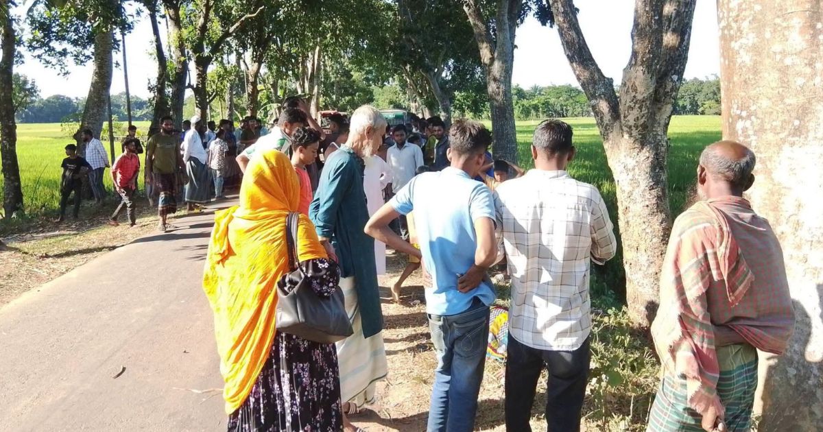 দুর্গাপুরে ইজিবাইকের ধাক্কায় ঘটনাস্থলেই নারীর মৃত্যু