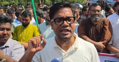 'নির্যাতন করেও দমিয়ে রাখা যায়নি, যাবেও না, যুবদলের নেতাকর্মীরা ফেসবুকে নয়, রাজপথে বিশ্বাসী’: নয়ন