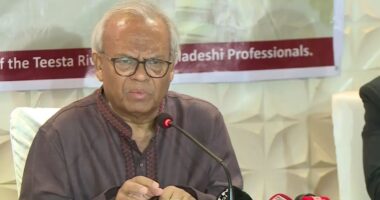পানির ন্যায্য হিস্যা আদায়ে নরম সুরে কথা বলে লাভ নেই: রুহুল কবির রিজভী