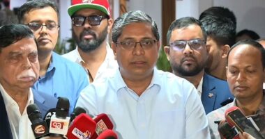 মিরপুর-১০-এর উচ্ছেদ নিয়ে সস্তা রাজনীতি করছেন জামায়াত আমির, ক্ষমা চাওয়া উচিত: মীর শাহে আলম