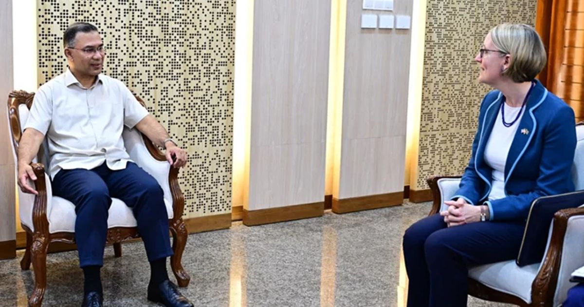 প্রধানমন্ত্রীর সঙ্গে ব্রিটিশ হাইকমিশনারের সৌজন্য সাক্ষাৎ