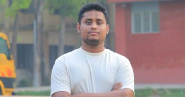মন্ত্রী-এমপিদের ব্যাংক হিসাব তলবের দাবি করে হাসনাত বললেন, ‘আমাকে দিয়ে শুরু হোক