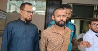 প্রধানমন্ত্রীর কার্যালয়ের সামনে ককটেল বিস্ফোরণ: ৩ আসামির দুই দিনের রিমান্ড