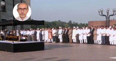 সংসদের দক্ষিণ প্লাজায় সাবেক উপমন্ত্রী আব্দুল হাইয়ের জানাজা সম্পন্ন, প্রধানমন্ত্রীর শ্রদ্ধা