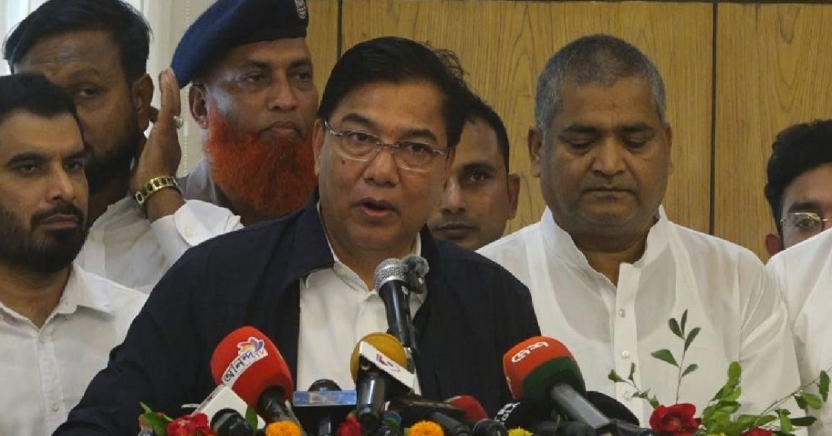 ডিসেম্বরে শেখ হাসিনার দেশে ফেরার গুঞ্জন পুরোপুরি অবান্তর ও হাস্যকর: বিমানমন্ত্রী