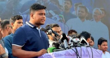 জুলাই সনদ ছাড়া চলা ফিটনেসবিহীন গাড়িতে ওঠার মতো: হাসনাত আব্দুল্লাহ