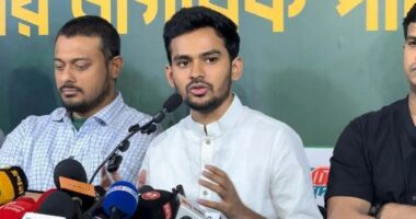 মাদক নির্মূলে এমপি-মন্ত্রীকে অস্ত্র হাতে নামতে হচ্ছে,দেশ এখন ‘নো-গভর্নমেন্ট সিচুয়েশনে’ আছে: আসিফ মাহমুদ