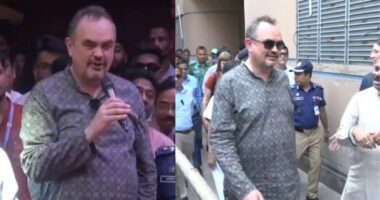 বাংলাদেশে এটা আমার প্রথম দুর্গাপূজা, সবকিছু দেখে আমি মুগ্ধ: মার্কিন রাষ্ট্রদূত