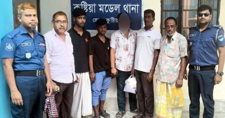 ভিড়ের মধ্যে মোবাইল চুরি, কুষ্টিয়ায় চক্রের ৬ সদস্য আটক