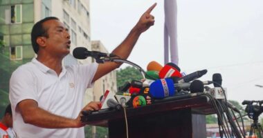 ক্যাম্পাসে ‘বি-টিম’ রাজনীতি বরদাশত নয়: রাকিবুল ইসলাম রাকিব