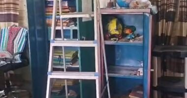 সরকারি প্রাথমিক বিদ্যালয়ে চুরি, লুট মালামাল