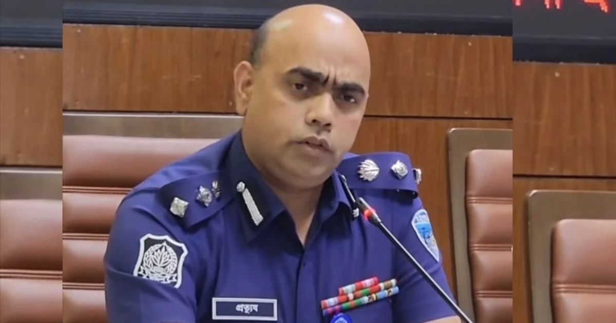 দুর্গাপূজায় ‘মদ খেয়ে নাচানাচি’ করলে ঘাড়ে ধরে নিয়ে যাওয়া হবে: ফেনীর পুলিশ সুপার