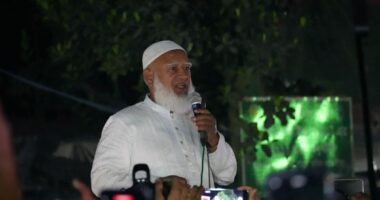 গণভোটের রায় নিয়ে সরকার জাতির সঙ্গে প্রতারণা করেছে: জামায়াত আমির